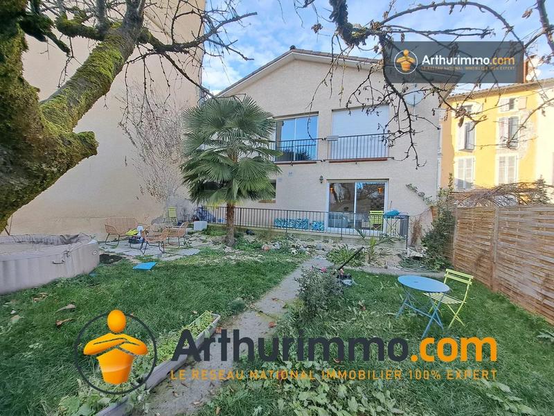 Maison - 175 m² - 7 pièces