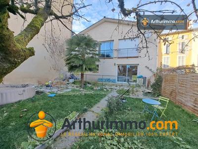 Maison - 175 m² - 7 pièces