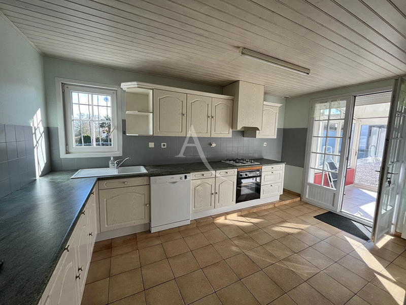 Maison - 121 m² - 5 pièces