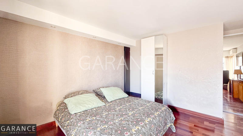 Appartement - 148 m² - 6 pièces