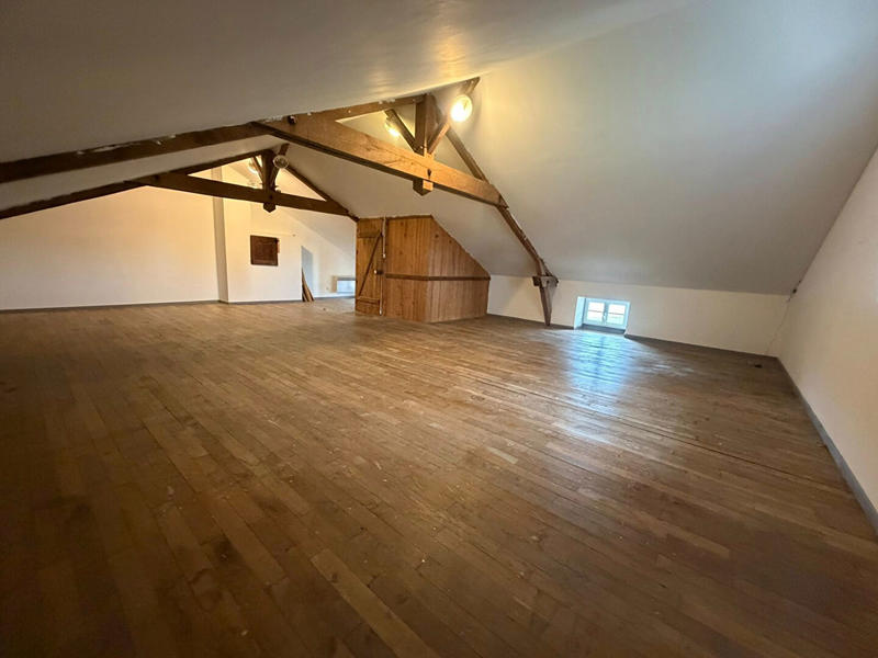 Maison - 173 m² - 8 pièces