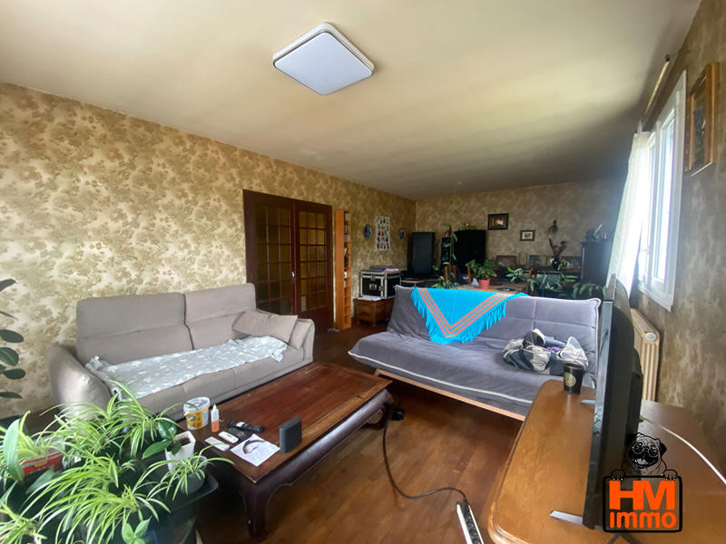 Maison - 94 m² - 6 pièces