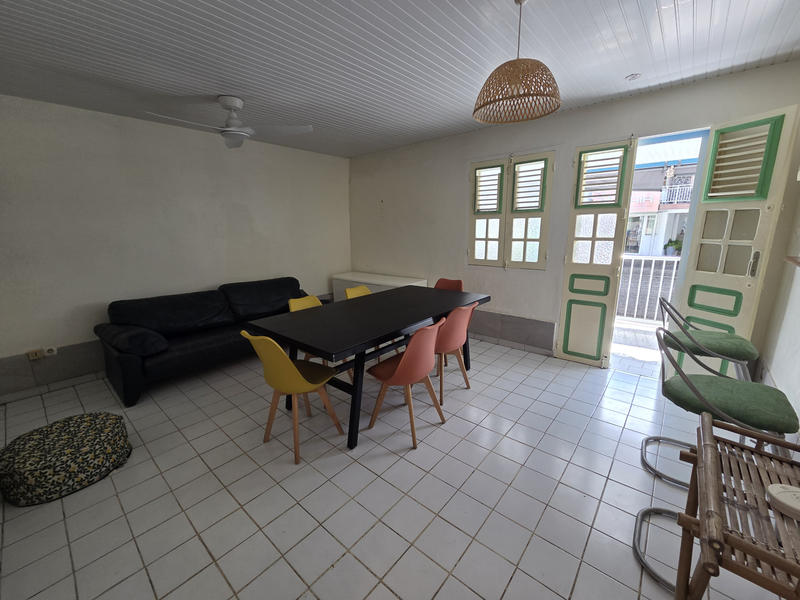 Maison - 64 m² - 3 pièces