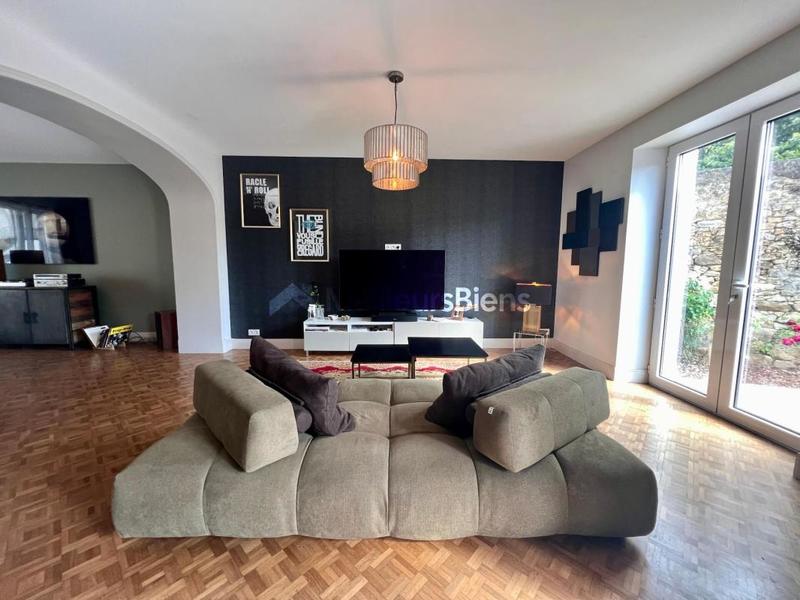 Maison bourgeoise - 135 m² - 5 pièces