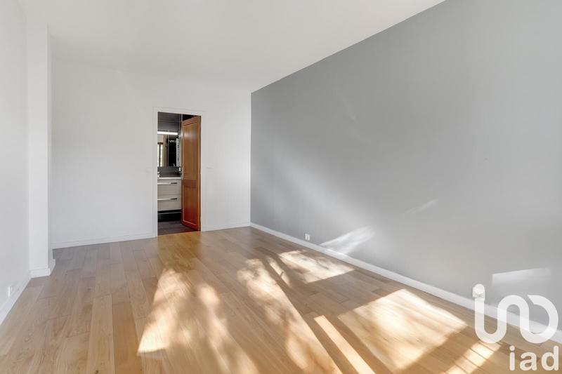 Appartement - 95 m² - 5 pièces