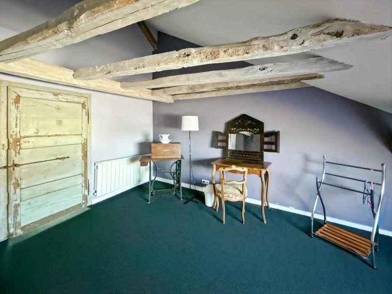 Duplex - 260 m² - 10 pièces