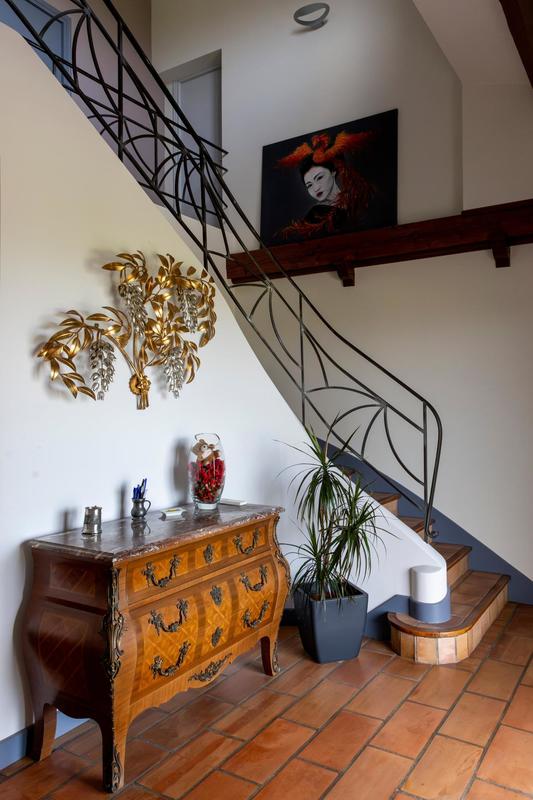 Maison - 238 m² - 8 pièces