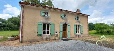 Maison traditionnelle - 105 m² - 5 pièces