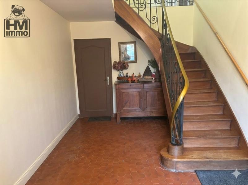 Maison - 164 m² - 8 pièces