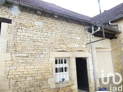 Maison - 230 m² - 6 pièces