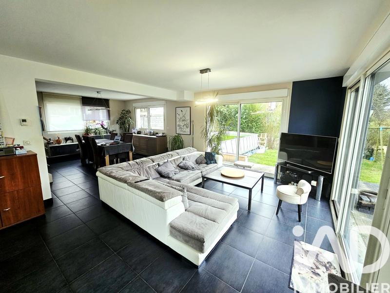 Maison - 160 m² - 6 pièces