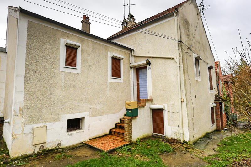 Maison - 85 m² - 4 pièces