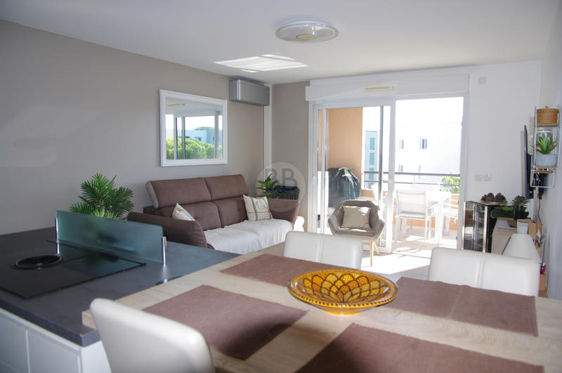 Appartement - 64 m² - 3 pièces