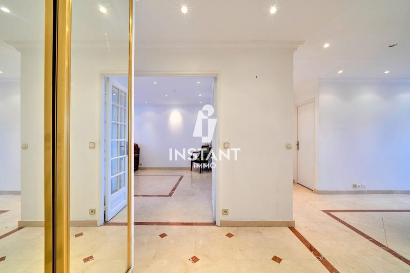 Appartement - 107 m² - 5 pièces