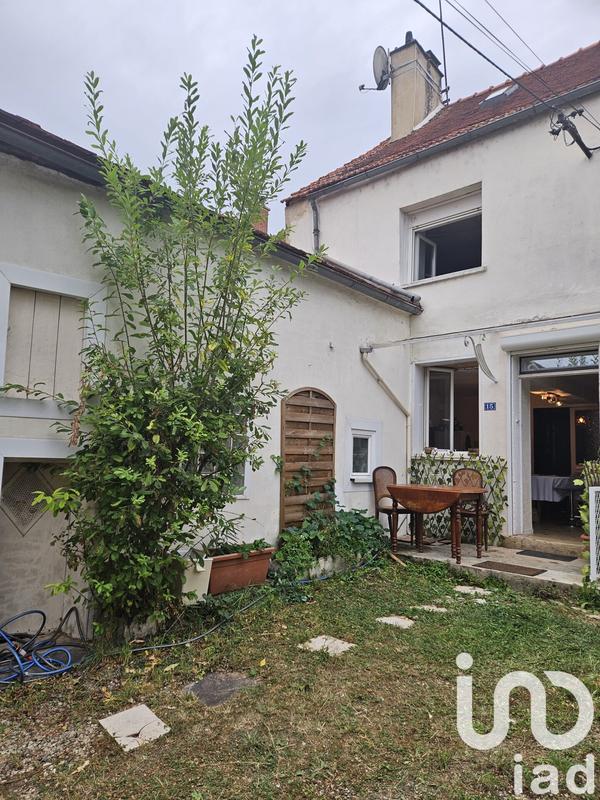 Maison de village - 90 m² - 3 pièces