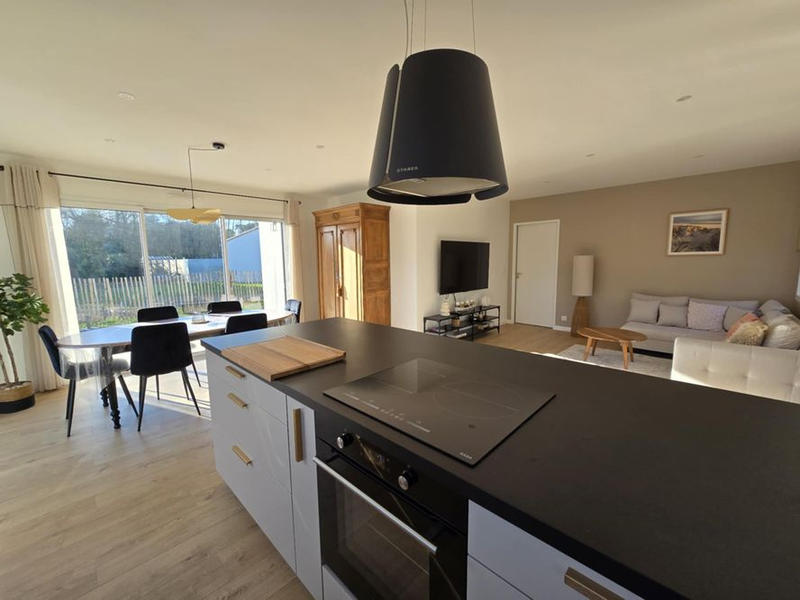 Maison - 93 m² - 4 pièces