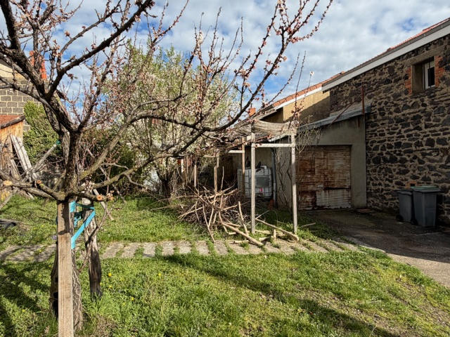 Maison - 71 m² - 4 pièces