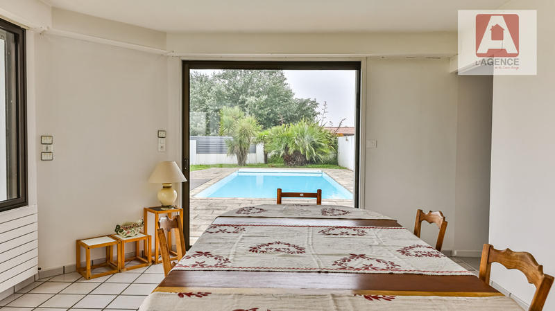 Maison - 166 m² - 5 pièces