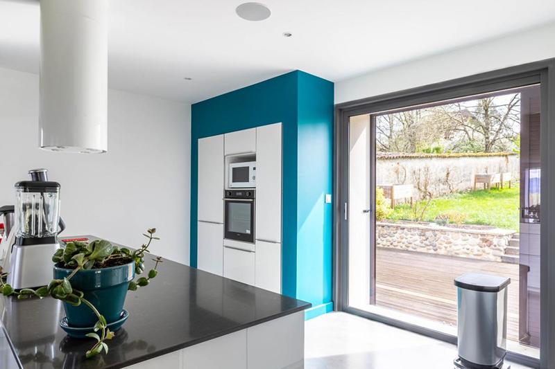 Maison - 340 m² - 13 pièces