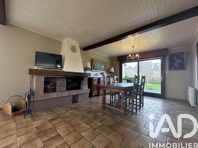 Maison - 150 m² - 8 pièces