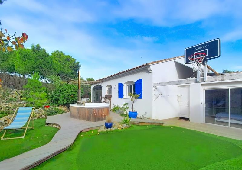 Maison - 120 m² - 5 pièces