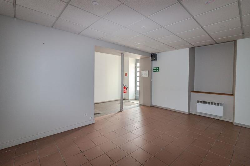 Maison de village - 200 m² - 11 pièces