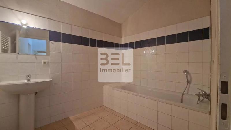 Appartement - 86 m² - 4 pièces
