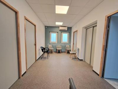 Bureau - 12 m² - 1 pièce