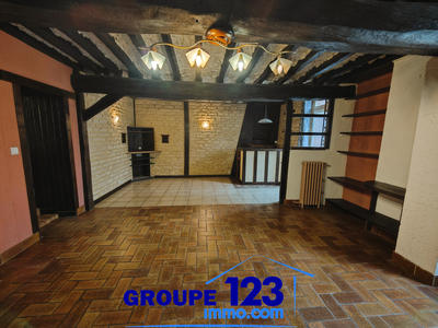Maison - 102 m² - 4 pièces