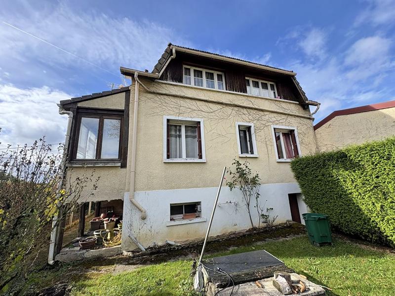 Maison - 103 m² - 5 pièces