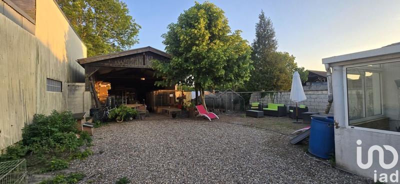 Maison - 93 m² - 5 pièces