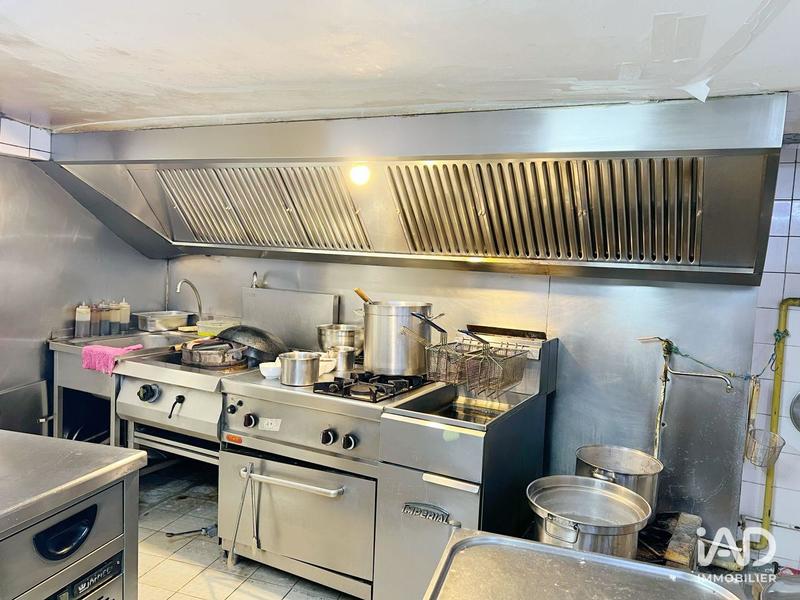 Local commercial - 102 m²