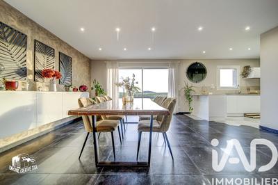 Maison - 128 m² - 5 pièces