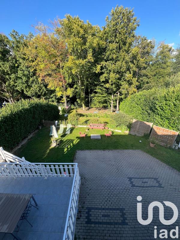 Maison - 181 m² - 7 pièces