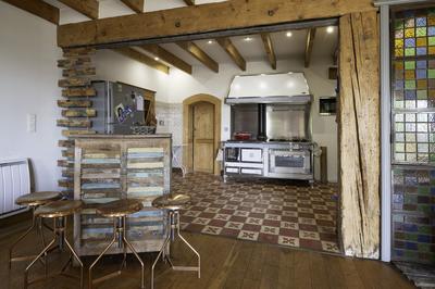 Maison - 356 m² - 8 pièces