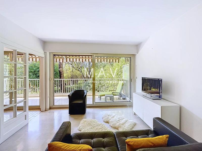 Appartement - 77 m² - 3 pièces