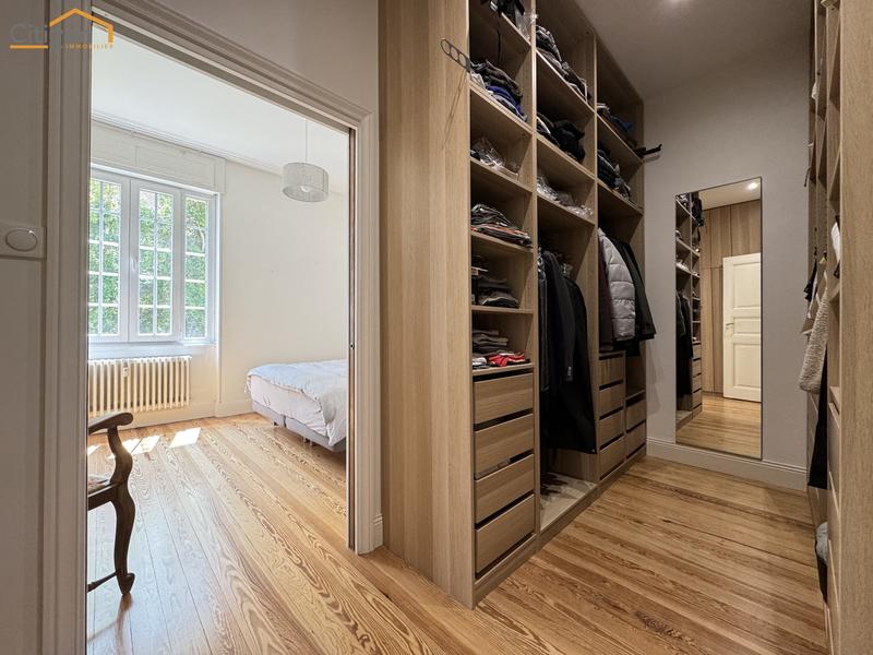 Appartement - 103 m² - 4 pièces