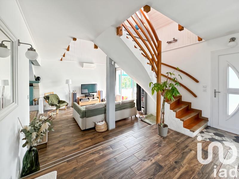 Maison - 140 m² - 7 pièces