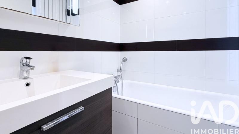 Appartement - 70 m² - 4 pièces