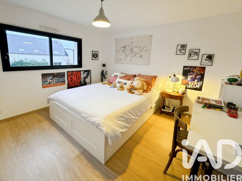 Maison - 162 m² - 7 pièces