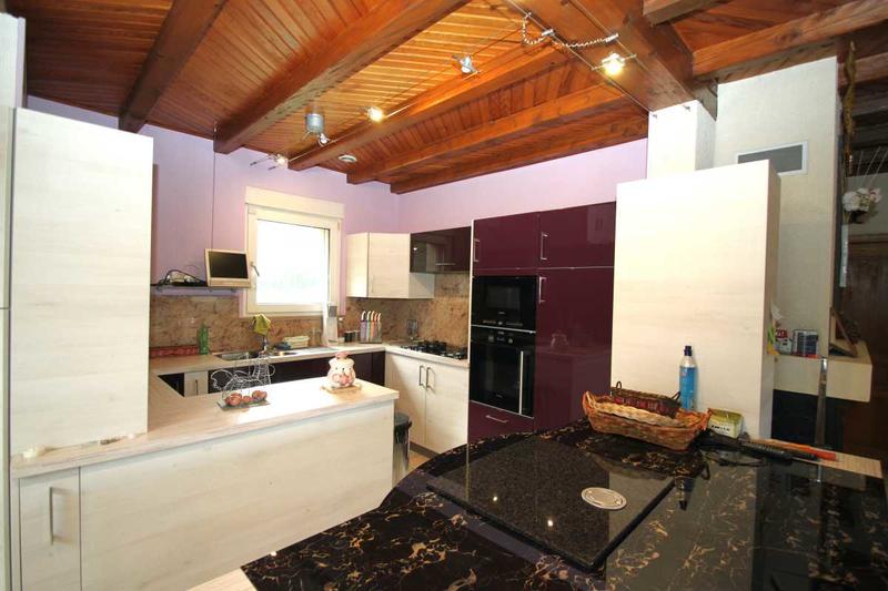 Maison - 133 m² - 6 pièces