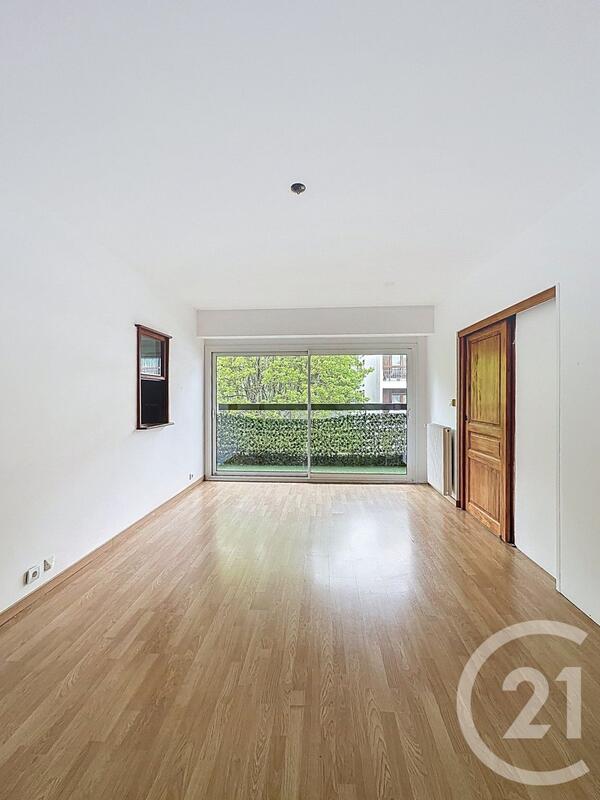 Appartement - 79 m² - 4 pièces