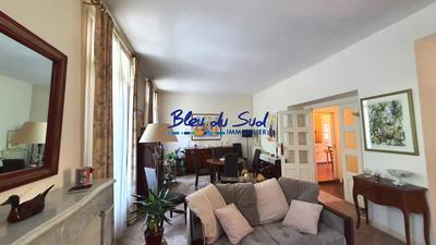 Maison de ville - 196 m² - 10 pièces