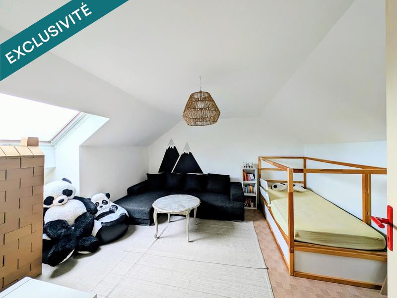 Maison - 139 m² - 7 pièces