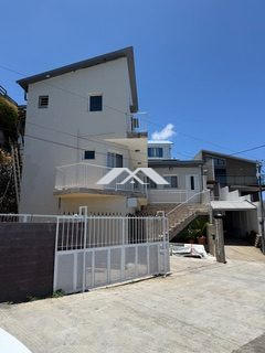 Maison traditionnelle - 105 m² - 7 pièces