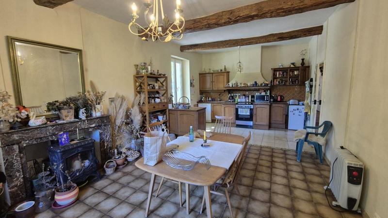 Maison - 207 m² - 6 pièces