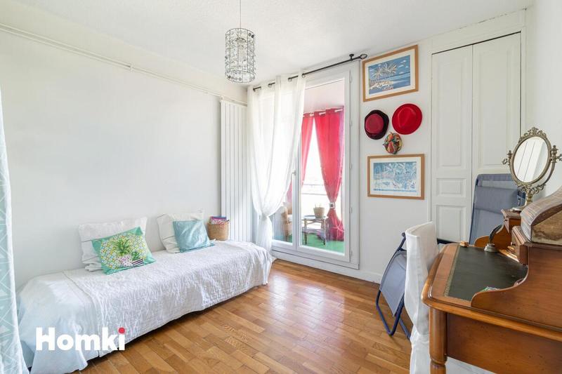 Appartement - 79 m² - 4 pièces