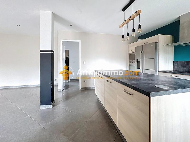 Appartement - 66 m² - 3 pièces