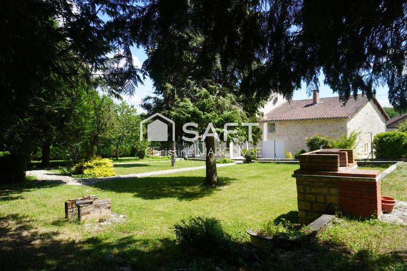 Maison - 215 m² - 10 pièces