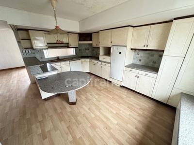 Immeuble - 350 m² - 13 pièces